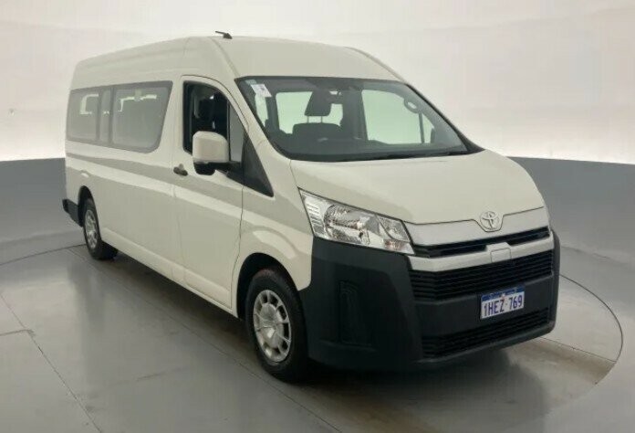Toyota Hiace image 1