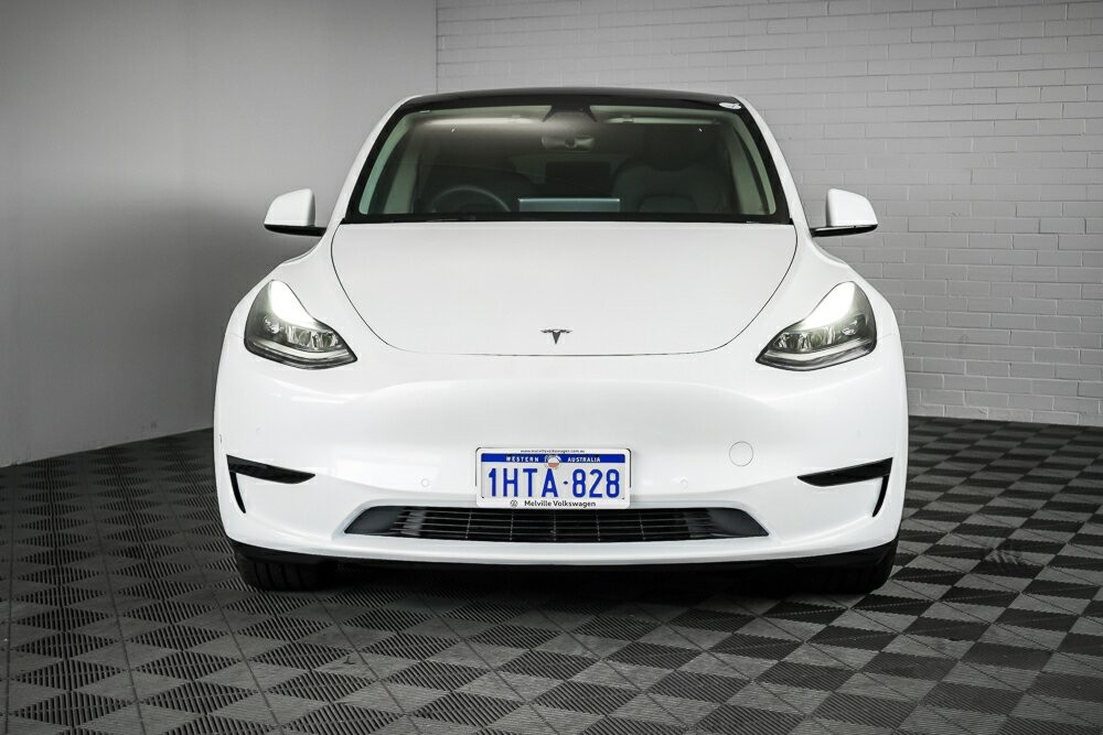 Tesla Model Y image 3