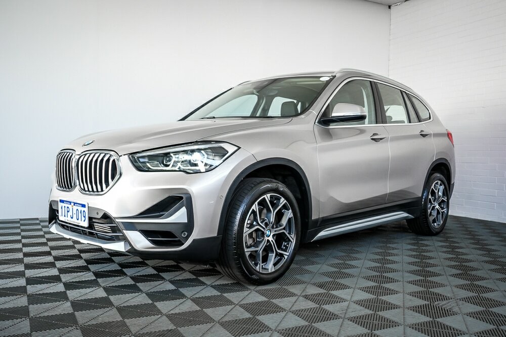 BMW X1 image 4