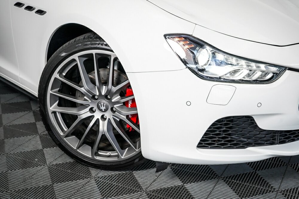 Maserati Ghibli image 2