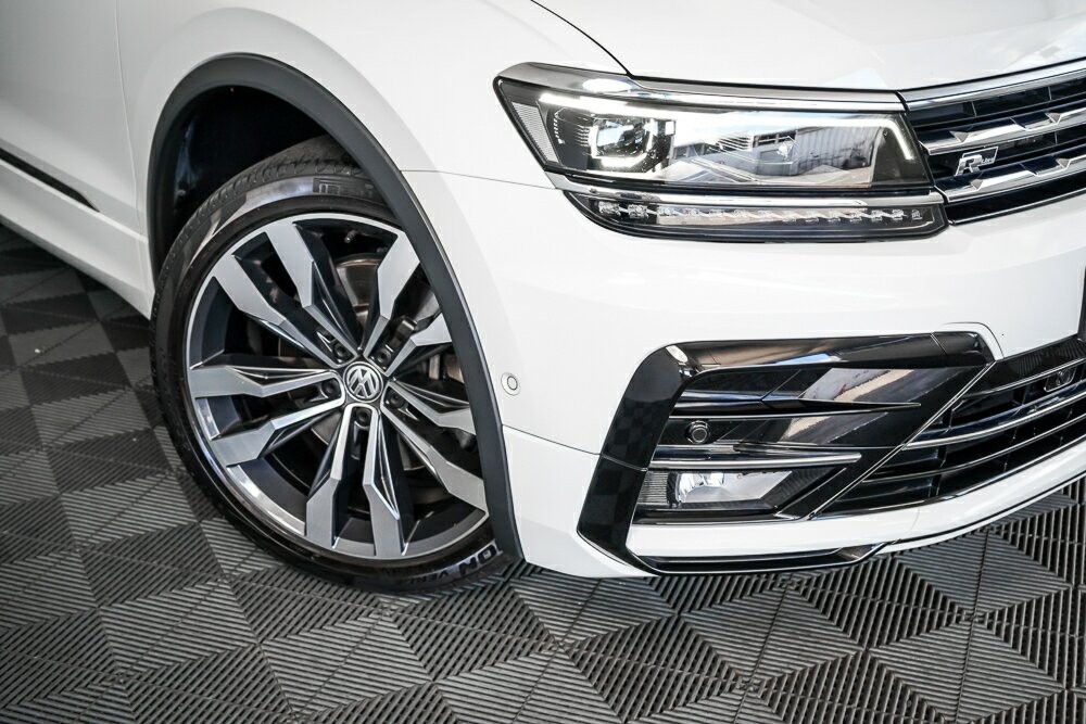 Volkswagen Tiguan image 2
