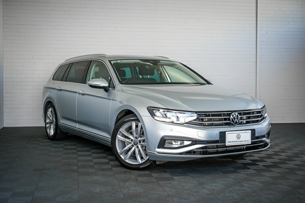 Volkswagen Passat image 1