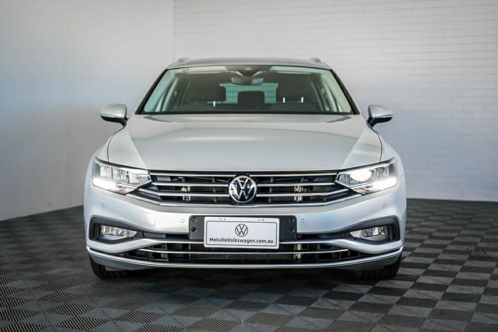 Volkswagen Passat image 3