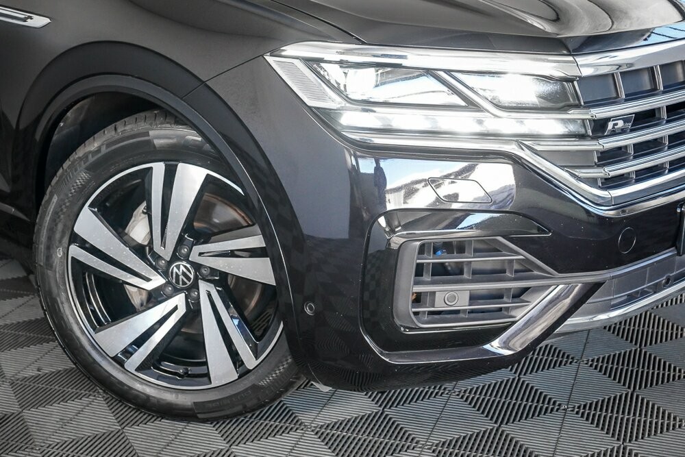 Volkswagen Touareg image 2