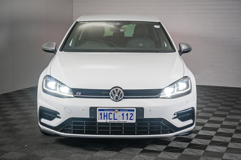 Volkswagen Golf image 3