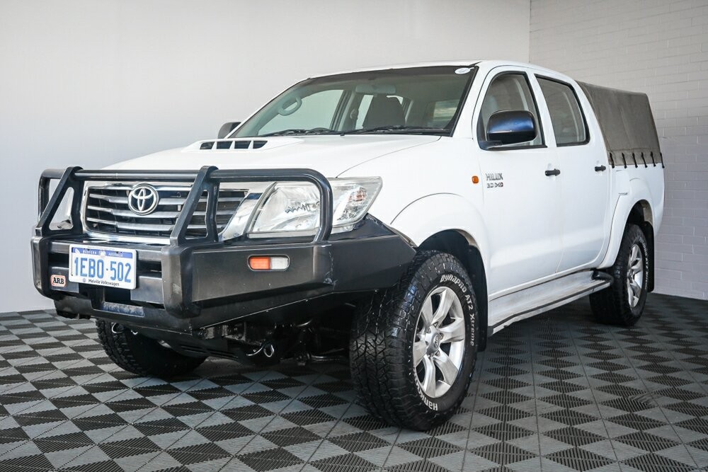 Toyota Hilux image 4