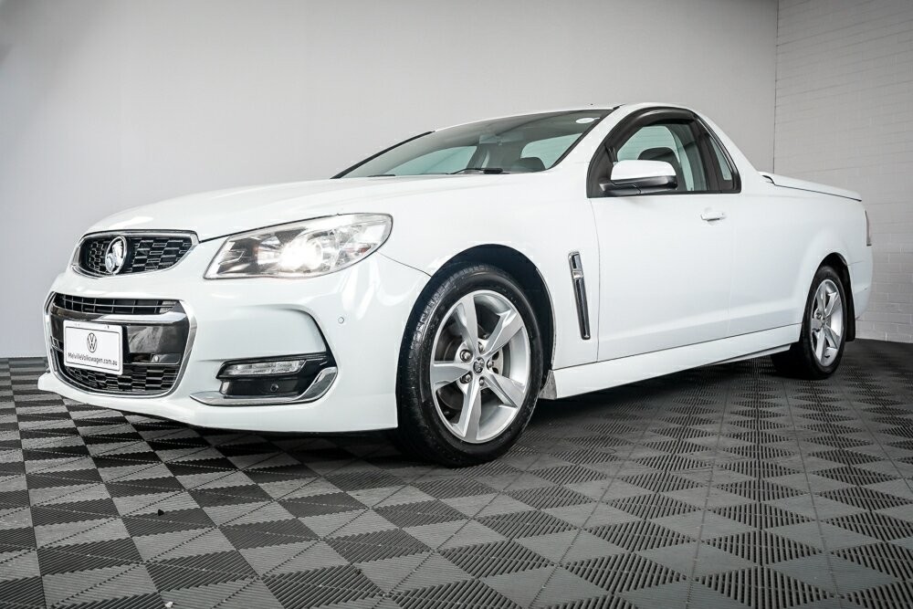 Holden Ute image 4