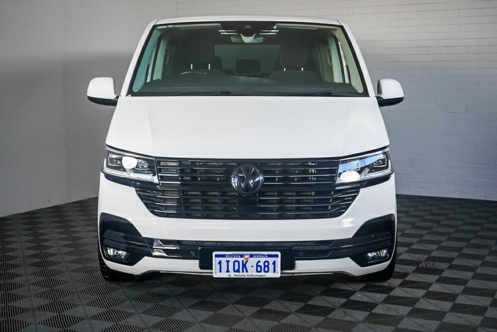 Volkswagen Multivan image 3