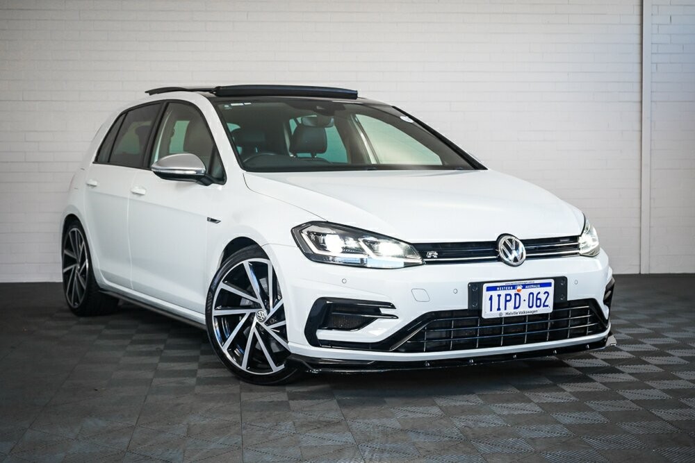 Volkswagen Golf image 1