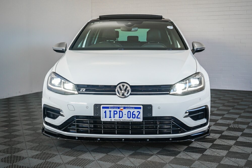Volkswagen Golf image 3