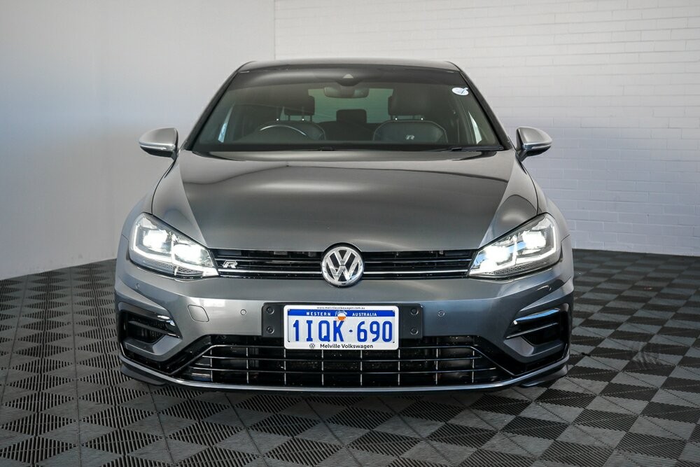 Volkswagen Golf image 3