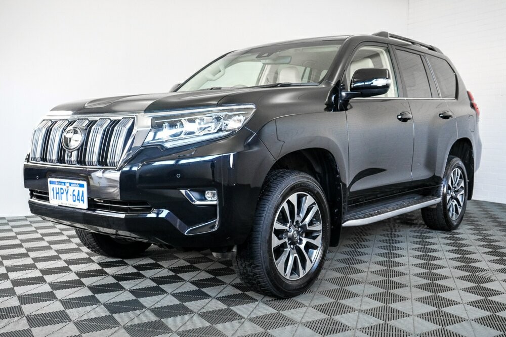 Toyota Landcruiser Prado image 4