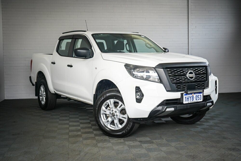 Nissan Navara image 1