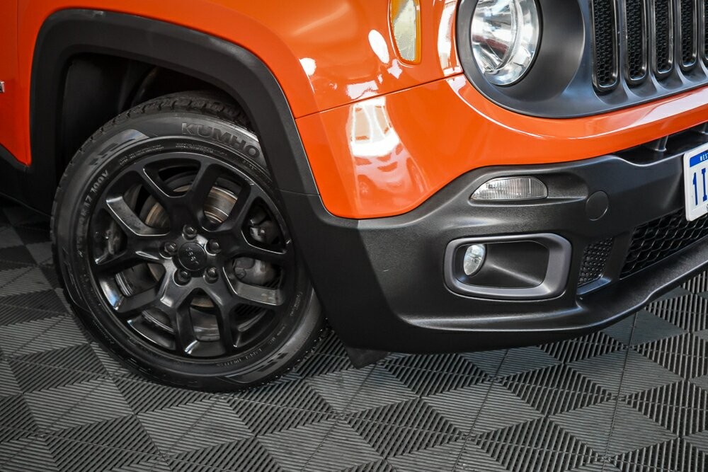 Jeep Renegade image 2