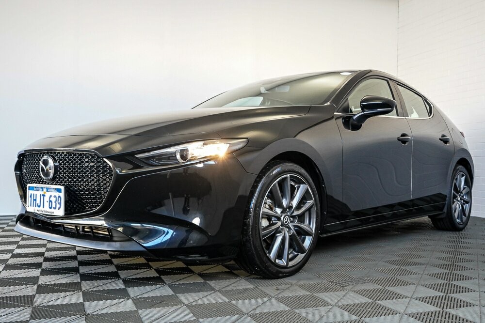 Mazda 3 image 4