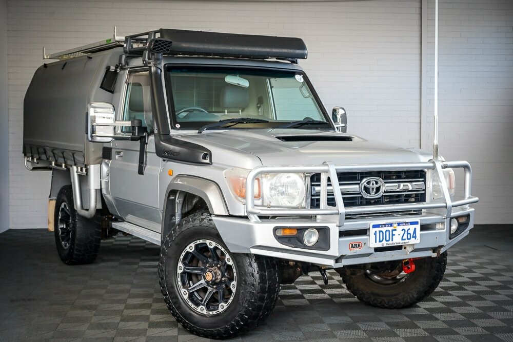 Toyota Landcruiser image 1