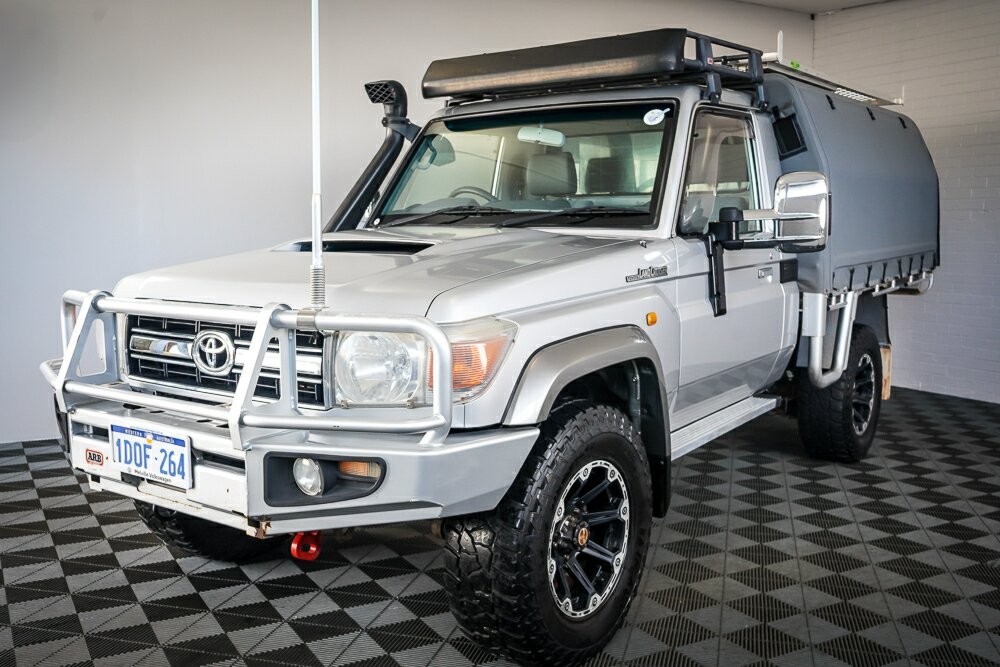 Toyota Landcruiser image 4
