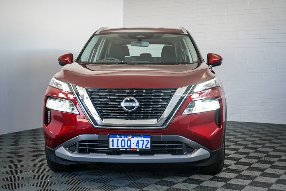 Nissan X-trail image 2