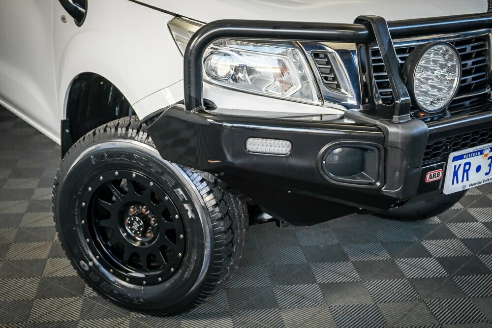 Nissan Navara image 3