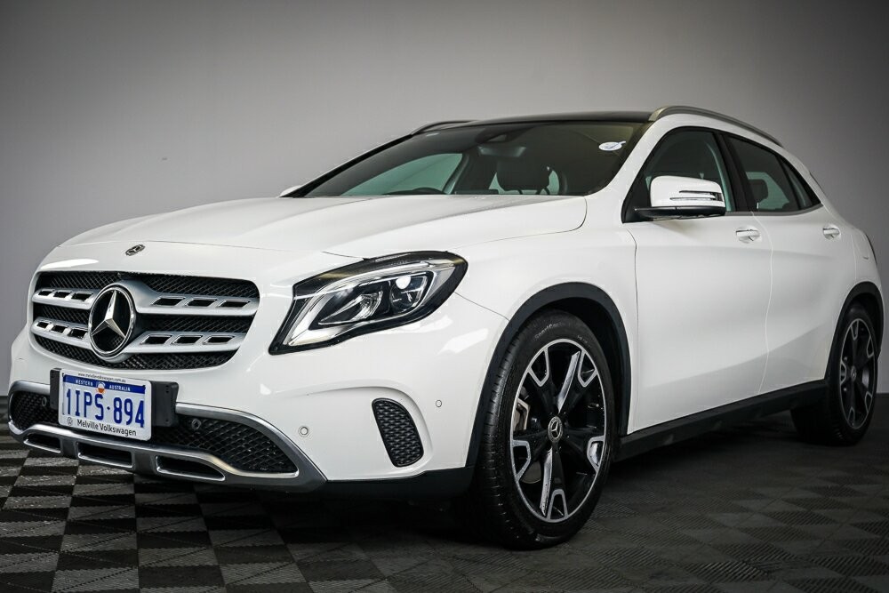 Mercedes Benz Gla-class image 4