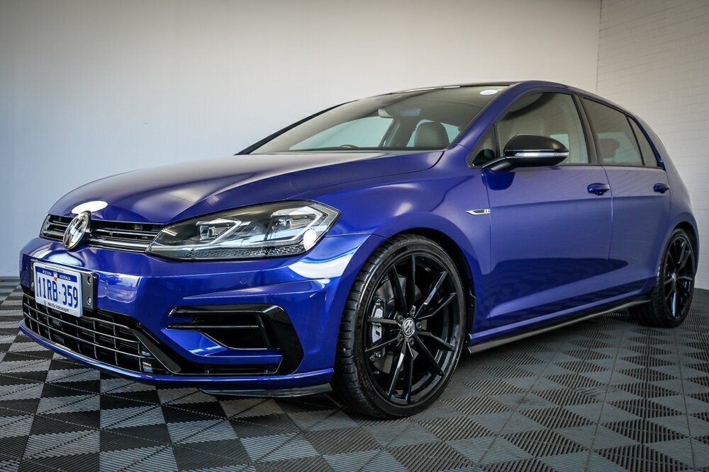 Volkswagen Golf image 4
