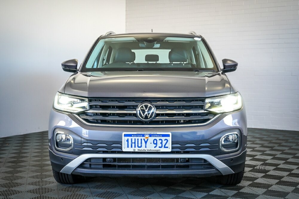 Volkswagen T-cross image 3