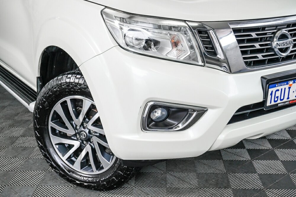Nissan Navara image 2