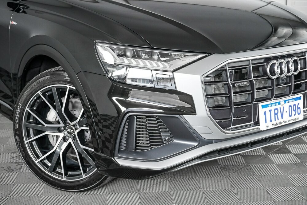 Audi Q8 image 2