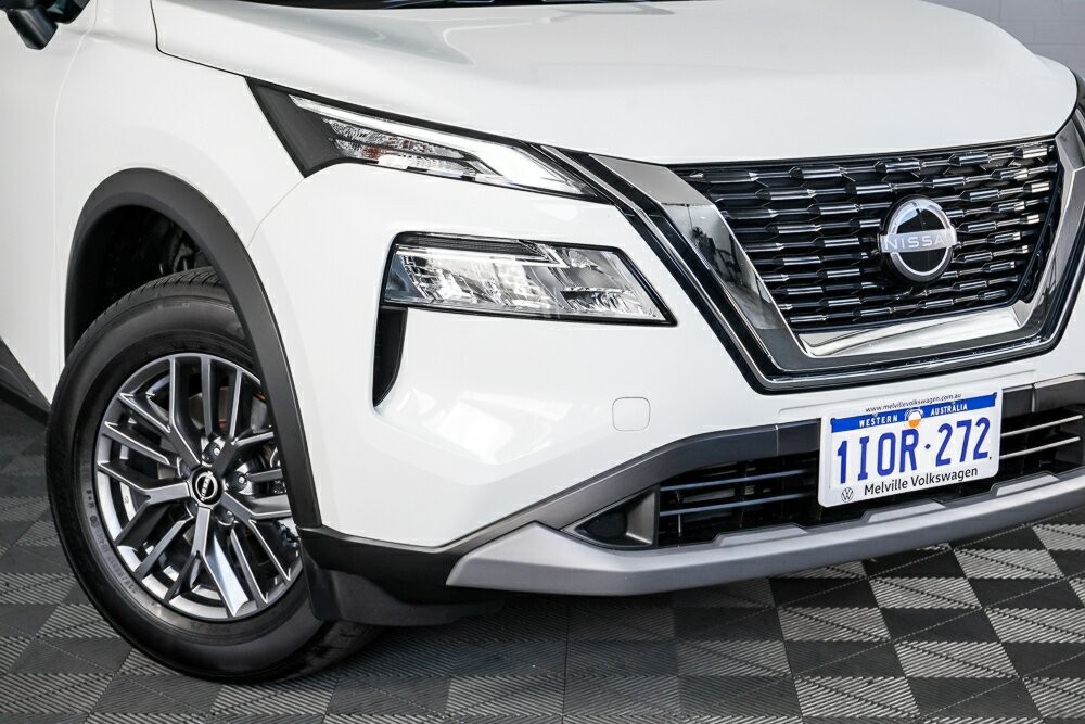 Nissan X-trail image 2