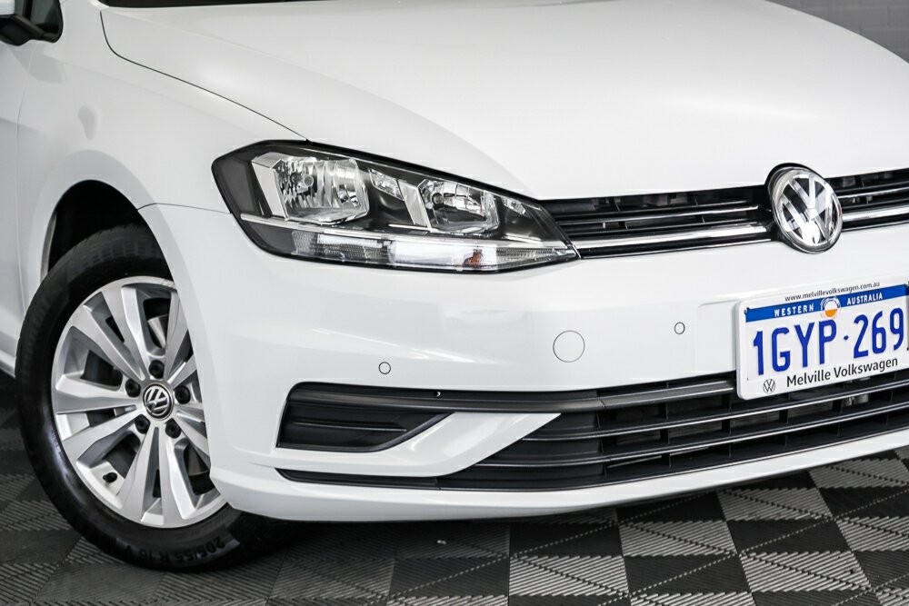 Volkswagen Golf image 2