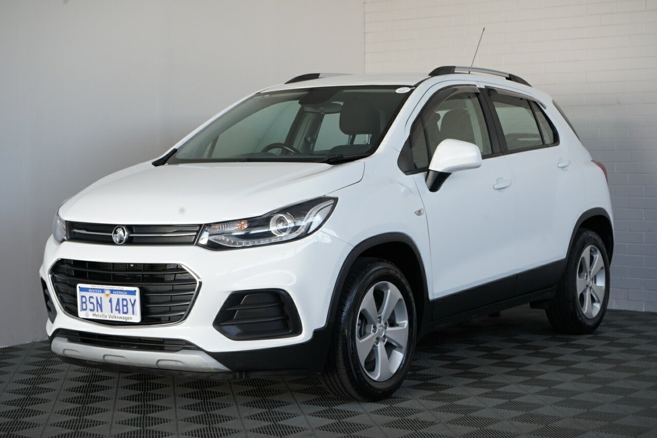 Holden Trax image 4