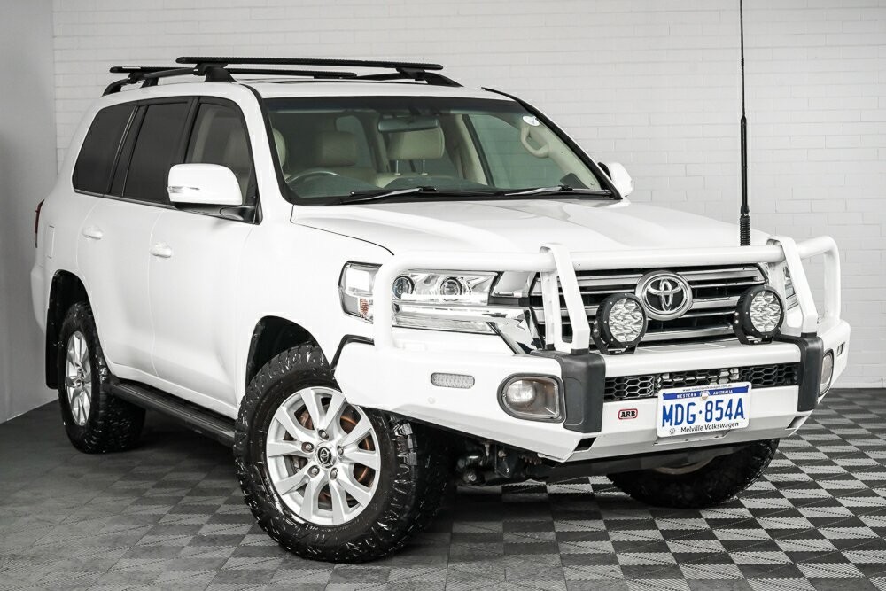 Toyota Landcruiser image 1