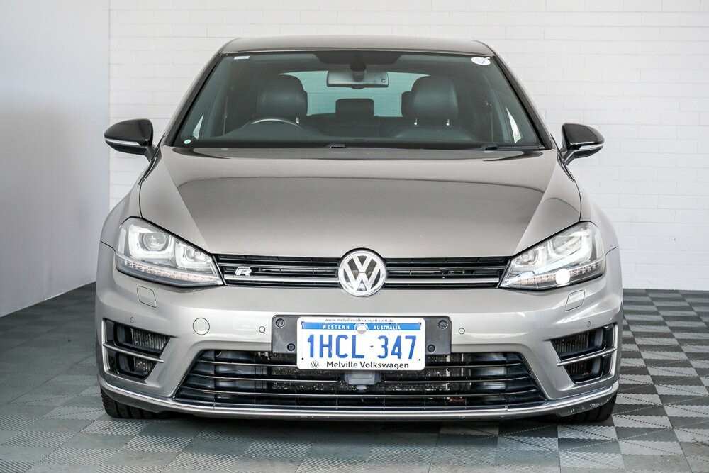 Volkswagen Golf image 3