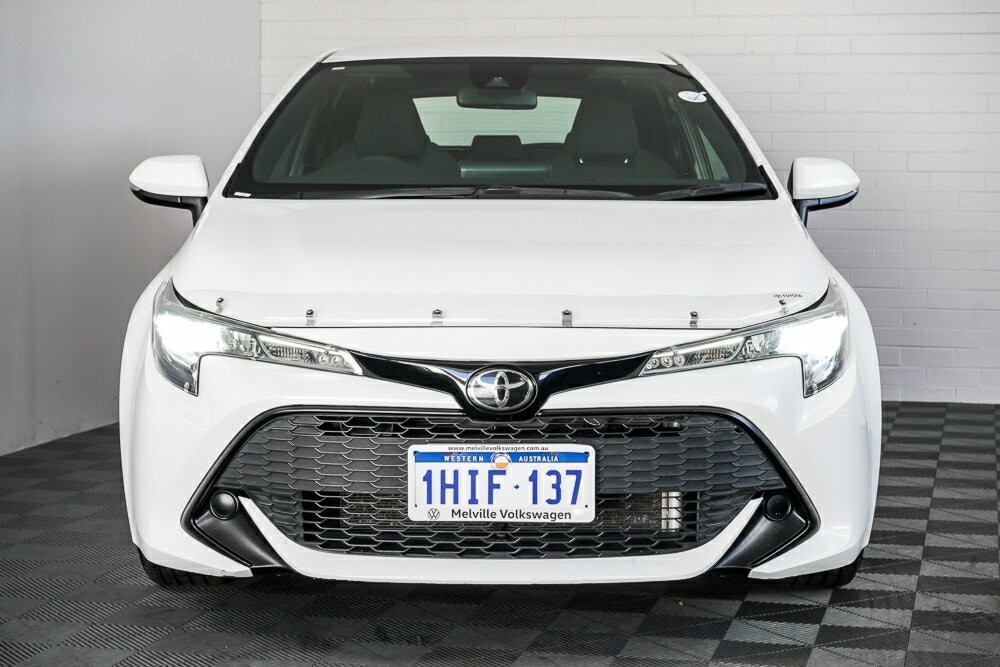 Toyota Corolla image 3