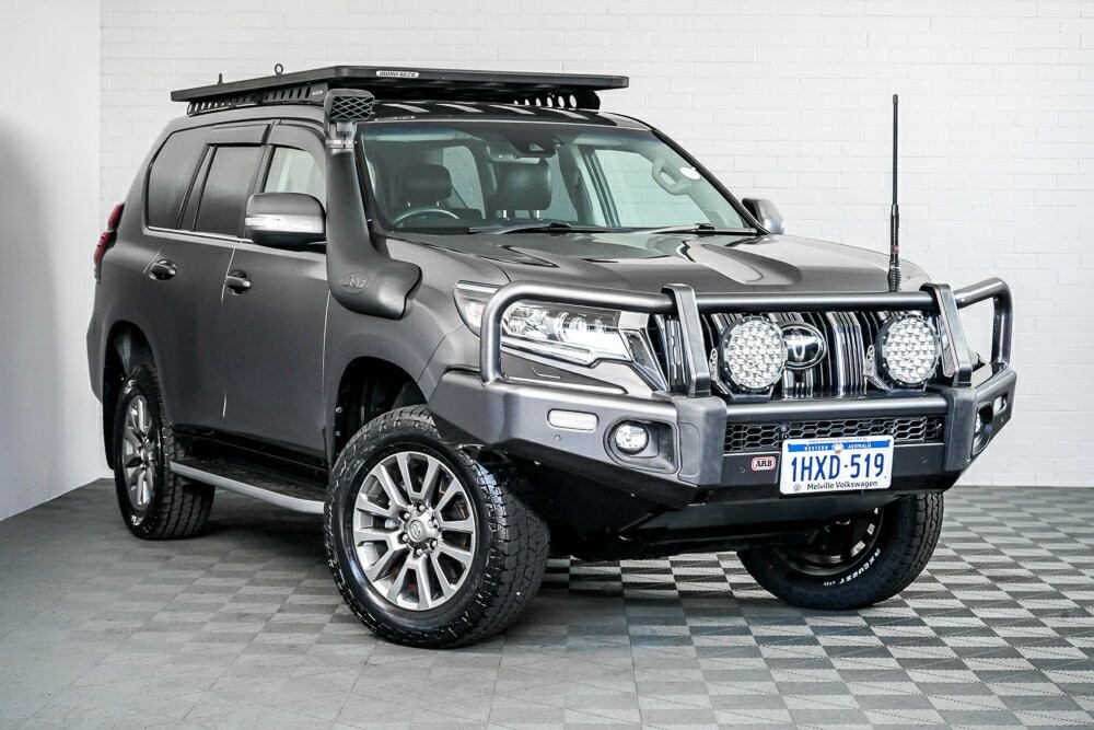 Toyota Landcruiser Prado image 1