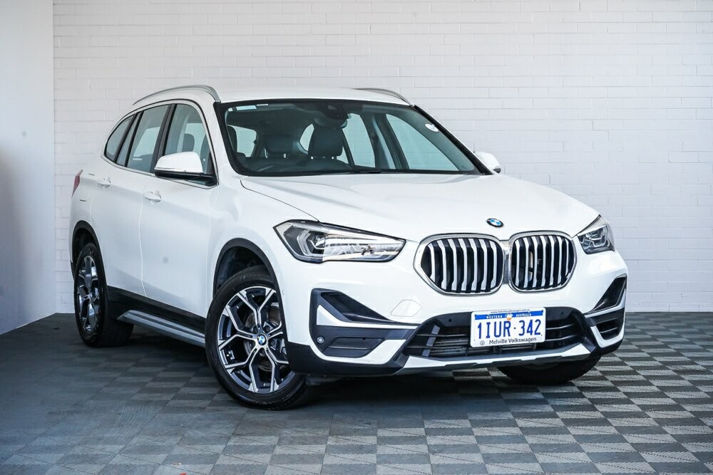 BMW X1 image 1