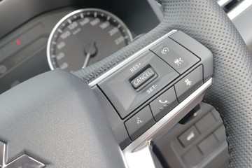https://vehicle-cdn.autoleague.cloud/28156_22930576_12.jpg