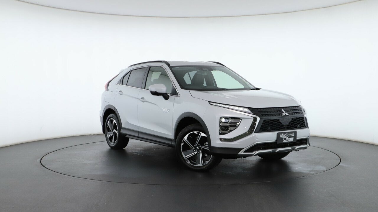 Mitsubishi Eclipse Cross image 1