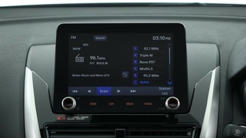 https://vehicle-cdn.autoleague.cloud/28156_2950467_23.jpg
