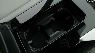 https://vehicle-cdn.autoleague.cloud/28156_2950467_30.jpg