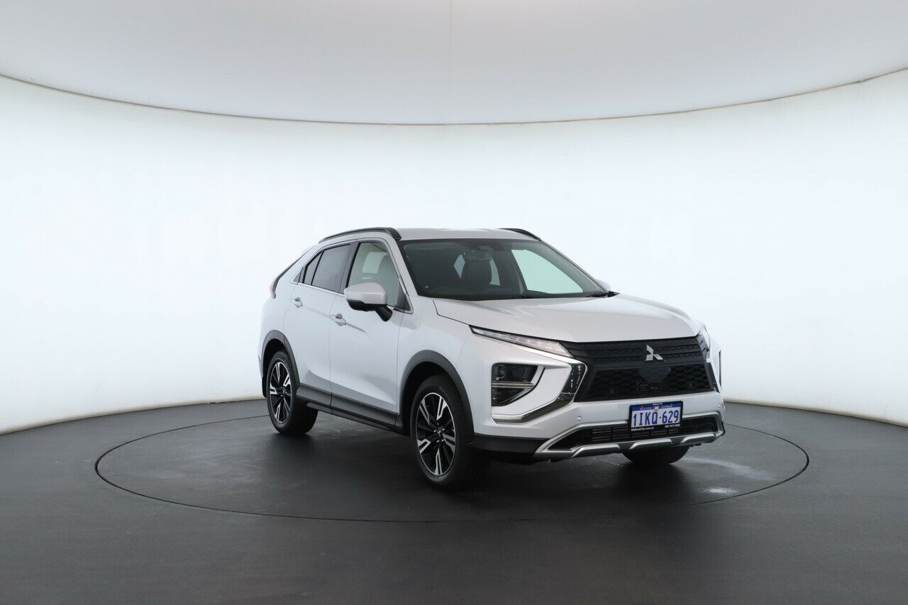 Mitsubishi Eclipse Cross image 4