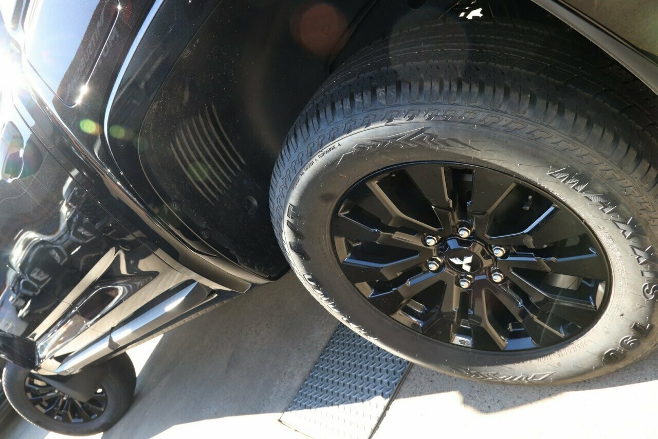 Mitsubishi Triton image 4
