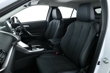 https://vehicle-cdn.autoleague.cloud/28156_3006854_31.jpg