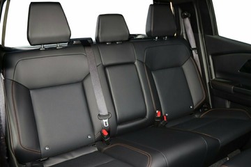 https://vehicle-cdn.autoleague.cloud/28156_3028549_8.jpg