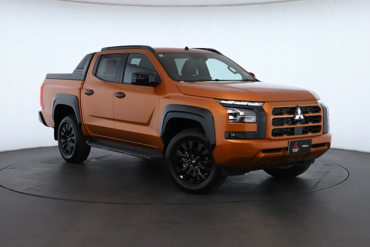 Mitsubishi Triton image 1