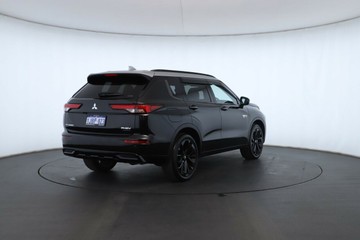 https://vehicle-cdn.autoleague.cloud/28156_3035241_17.jpg
