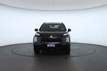 https://vehicle-cdn.autoleague.cloud/28156_3035241_6.jpg