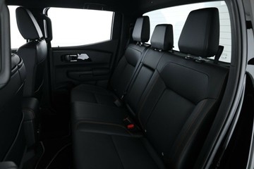 https://vehicle-cdn.autoleague.cloud/28156_3051843_33.jpg