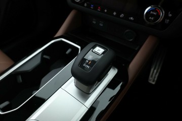 https://vehicle-cdn.autoleague.cloud/28156_3057625_29.jpg