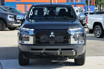https://vehicle-cdn.autoleague.cloud/28156_3064293_10.jpg